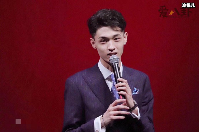 邀跨界艺人玩喜剧！相声演员秦霄贤搭档蒋梦婕