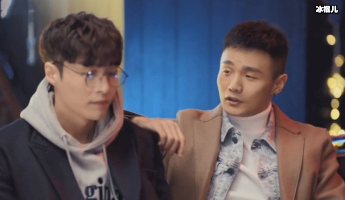 黄金瞳秦萱冰对庄睿是否产生真感情？(黄金瞳小说）