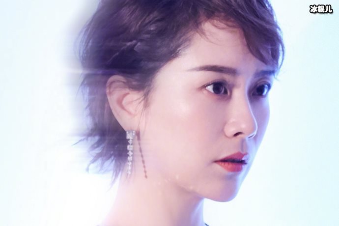 现实是夫妻电视剧中是母子身份，一家四口生活美满