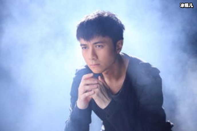 古巨基中年得子太兴奋，生日当天感谢儿子却忽略了52岁妻子