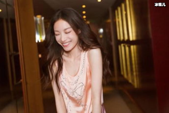 倪妮竟对记者说出这话，因美貌被关注的她并不开心