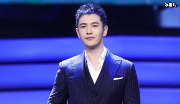 黄晓明晒自拍照，身穿休闲装非常帅气仿佛回到20年前