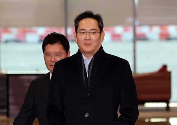 李在镕 【WPT扑克】三星李在镕重提“三明治危机” 称恢复竞争力的“最后机会”