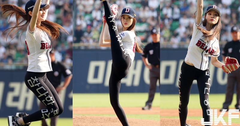 【WPT扑克】頂級長腿開球妹「一字馬」超級狂！緊身褲下的線條讓上萬人都瘋了…