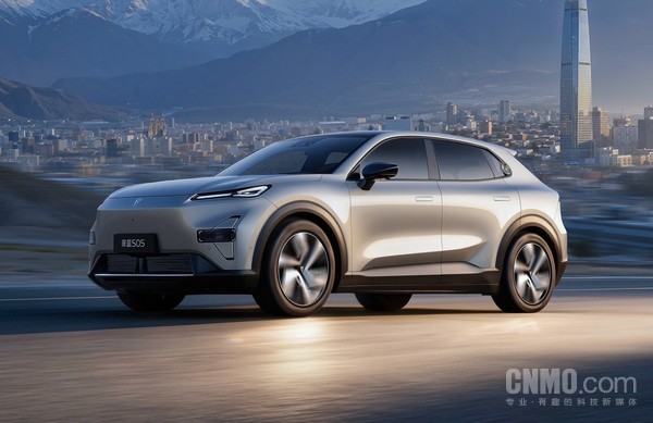 【WPT扑克】深蓝汽车回应马斯克母亲认错车：下次将看到更多