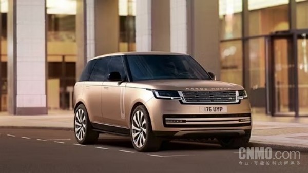 路虎揽胜 【WPT扑克】从行李架设计看SUV美学:奥迪、奔驰、路虎对比