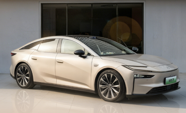 广汽丰田铂智7 【WPT扑克】广汽丰田铂智7预售发布会定档3月5日 搭载鸿蒙座舱5.0