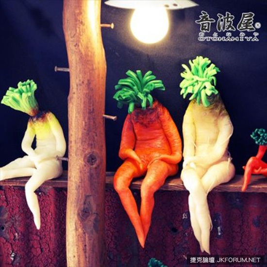 【WPT扑克】《沮喪大根＆低潮人參》各種搞笑姿勢的蘿蔔敲可愛