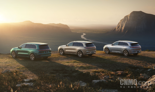 理想汽车 【WPT扑克】登顶!理想MEGA、理想L9斩获2025年度保值率双冠