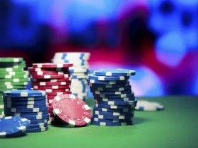 【WPT扑克】牌局分析:转牌有人超额下注 还要继续看河牌吗?