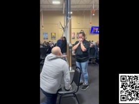 【WPT扑克】某牌手在扑克室求婚但女友却没有秒“call”,好尴尬…