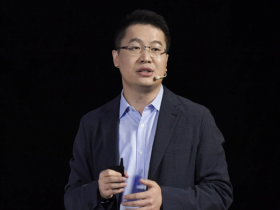 【WPT扑克】卢伟冰再次强调小米17不是抄iPhone 今年流入1200万用户